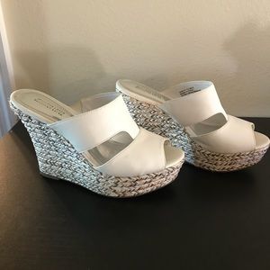 Jennifer Lopez White Wedges